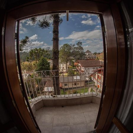 Pousada Alto D'Ouro Campos do Jordao Exterior photo