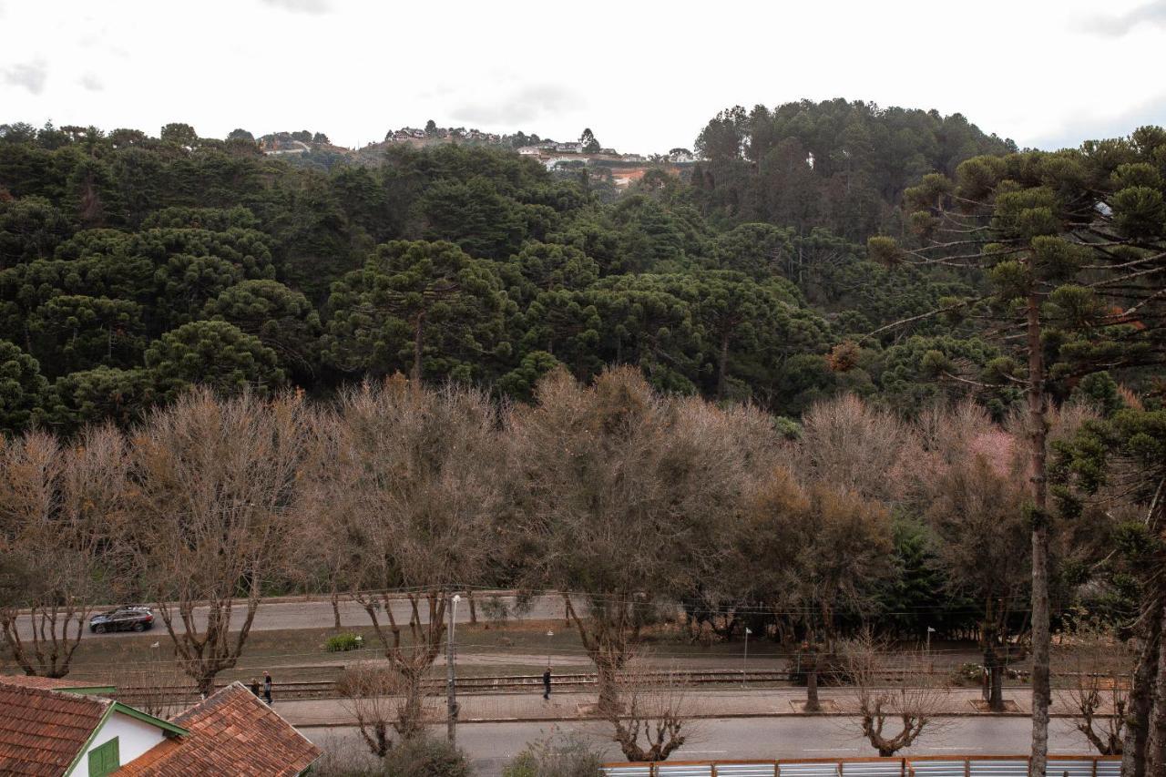 Pousada Alto D'Ouro Campos do Jordao Exterior photo